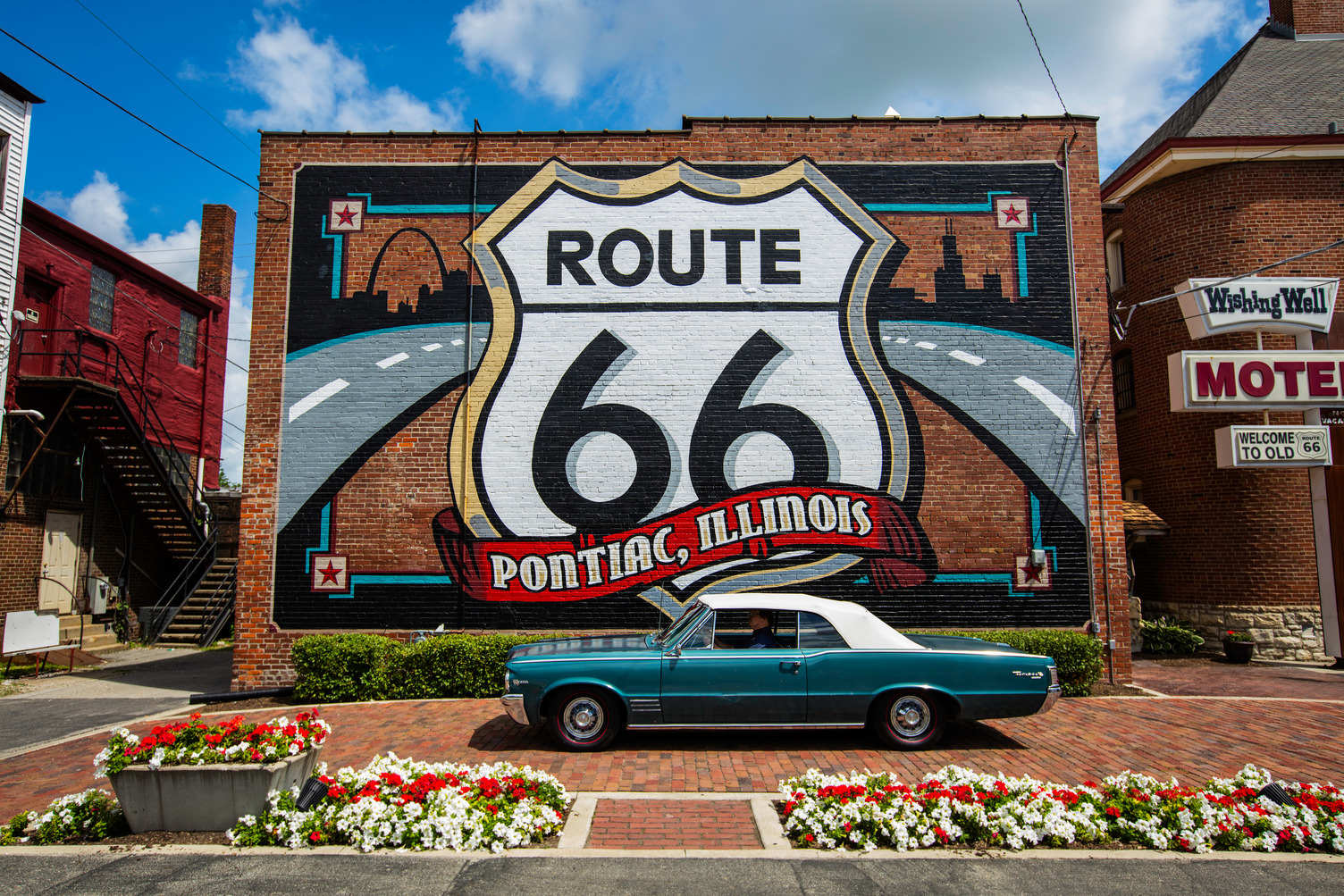 Experience Brand USA road Trips and Celebrate 100 years of Route 66.