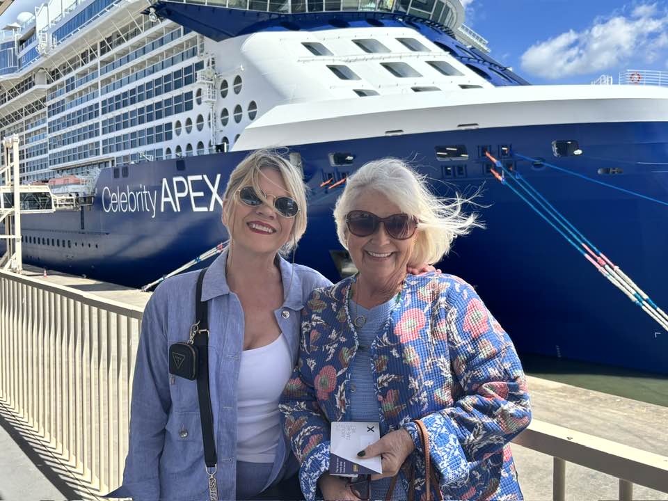 Celebrity Apex – A Life on the Ocean Wave